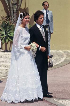  Caroline de Monaco porte un bouquet de jasmin de Madagascar pour épouser Philippe Junot