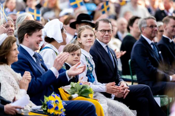 La princesse Estelle et le prince Oscars entourés de leurs parents lors des festivités officielles de la fête nationale. 6 juin 2024. 