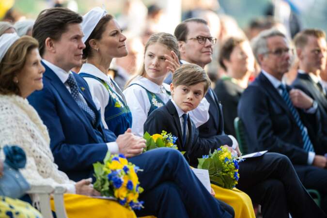 Le prince Oscar et la princesse Estelle, ainsi que le reste de la famille royale, lors de la cérémonie officielle au musée en plein air de Skansen dans le cadre de la fête nationale à Stockholm, Suède. 6 juin 2024