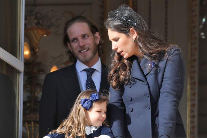 Andrea Casiraghi, sa femme Tatiana Santo Domingo et leur fille India au balcon du palais lors de la fête nationale monégasque, à Monaco, le 19 novembre 2018