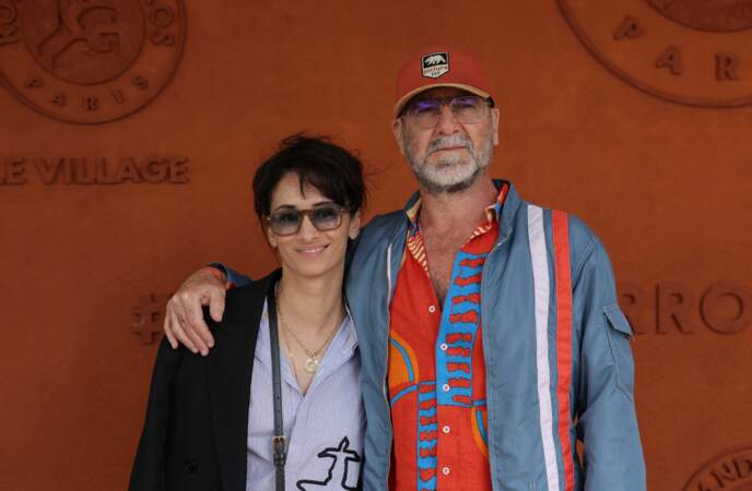 Eric Cantona et sa femme Rachida Brakni étaient également présents au sein du village des Internationaux de France de tennis de Roland-Garros, ce 7 juin 2024.