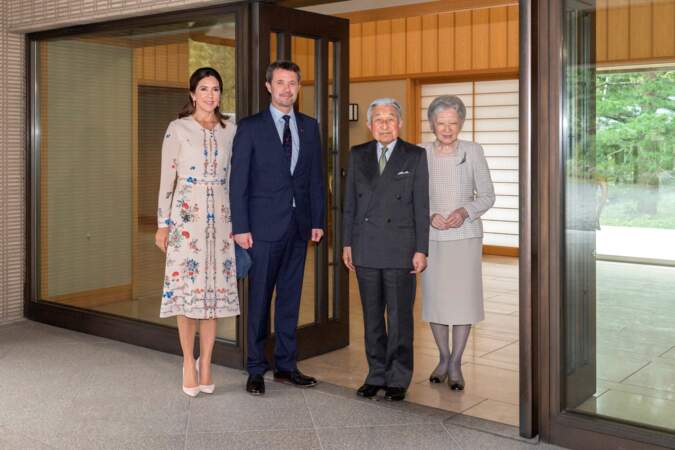 Le prince héritier Frederik et la princesse héritière Mary de Danemark ont été reçus au Palais impérial par l’empereur Akihito et l’impératrice Michiko du Japon à Tokyo, Japon, le 11 octobre 2017.