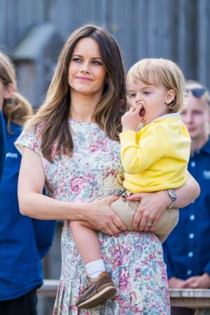 En plus du prince Carl Philip, la princesse Sofia de Suède était aussi présente pour cet événement si important pour son fils. 