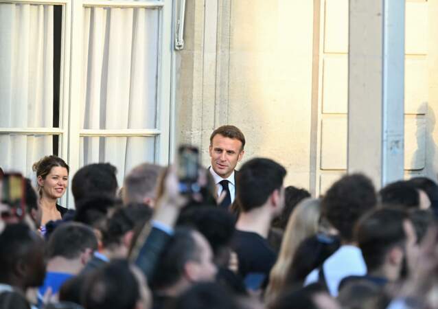 Le président de la République, Emmanuel Macron à l'occasion de la fête de la Musique dans la cour de l'Élysée à Paris le 21 juin 2024