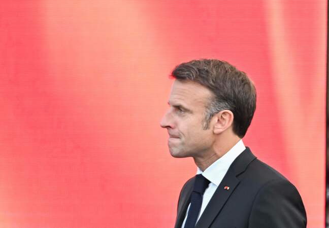 Emmanuel Macron le 21 juin 2024 dans la cour de l'Élysée, à Paris, à l'occasion de la fête de la Musique