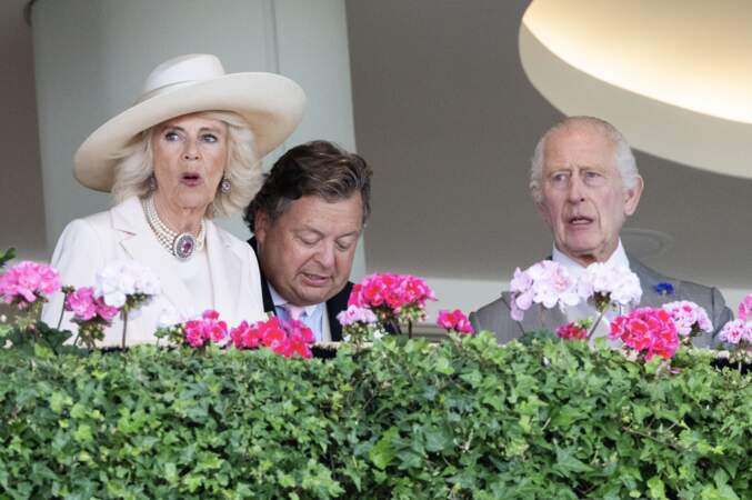 Charles III et Camilla assistent à la dernière journée des courses hippiques Royal Ascot, le 22 juin 2024