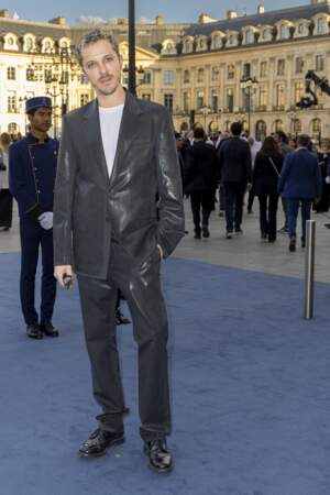 Glenn Martens au défilé "Vogue World ", sur la place Vendôme, dans le cadre de la Fashion Week de Paris, le 23 juin 2024