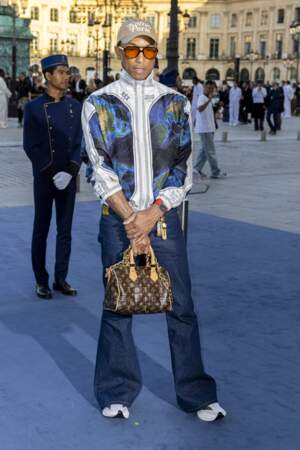 Pharrel Williams au défilé "Vogue World ", sur la place Vendôme, dans le cadre de la Fashion Week de Paris, le 23 juin 2024