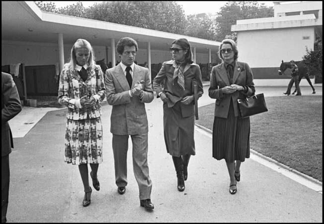 Philippe Junot, Caroline de Monaco et la princesse Grace de Monaco aux courses hippiques de Maisons Laffitte, en septembre 1977