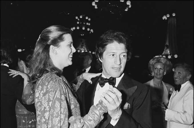 La princesse Caroline de Monaco et son mari Philippe Junot au Bal de la Rose, en mars 1975