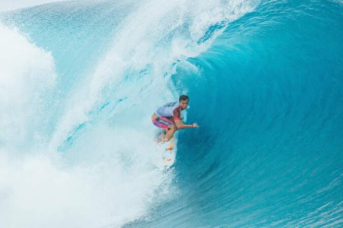 Kauli Vaast à la compétition de surf "Tahiti Pro Teahupo'o" à Tahiti, en août 2022