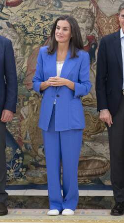 La reine Letizia en tailleur El Corte Inglés, lors des audiences au palais Zarzuela à Madrid, le 17 juillet 2024