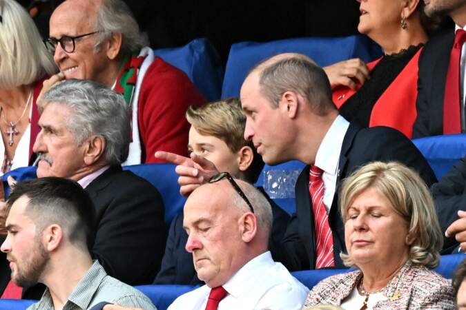 Le prince William, et son fils, le prince George, assistent au quart de finale entre le Pays de Galles et l'Argentine, à Marseille, lors de la Coupe du monde de Rugby, le 14 octobre 2023