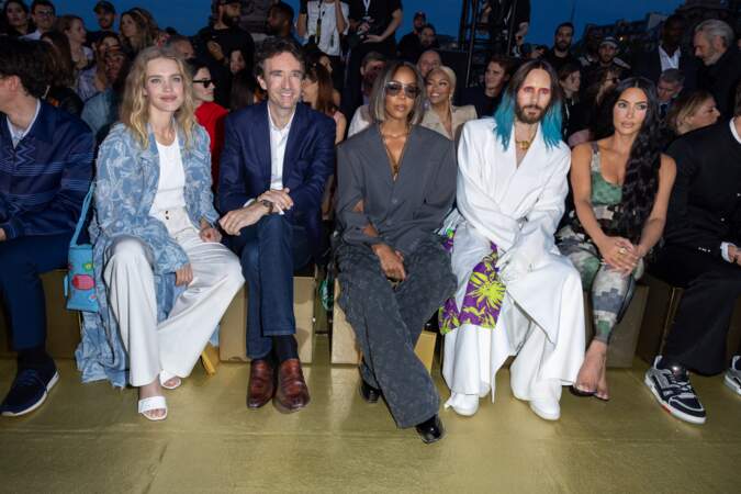 Natalia Vodianova, Antoine Arnault, Kelly Rowland, Jared Leto et Kim Kardashian au front row du défilé Louis Vuitton, le 20 juin 2023