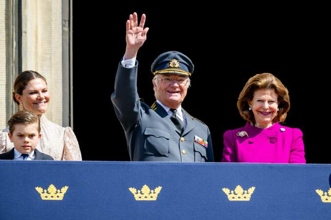 Le roi Carl XVI Gustav de Suède, La reine Silvia de Suède, La princesse Victoria de Suède, le prince Oscar de Suède lors des célébrations du 78ème anniversaire du roi de Suède dans la cour du Palais Royal de Stockholm, le 30 avril 2024.